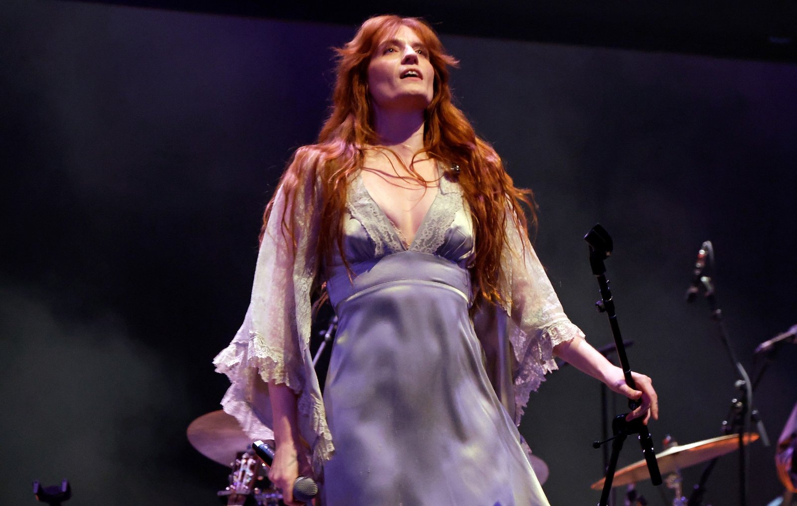 Florence + The Machine arranca su gira 2026 y presenta 'Everybody Scream' junto a Mark Bowen de IDLES.