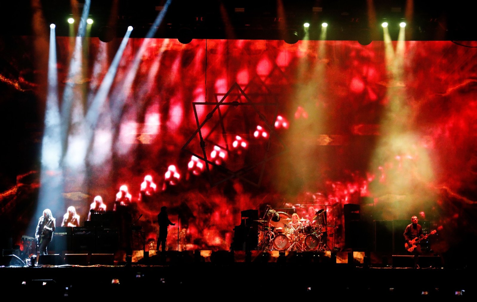 La banda Tool podría iniciar una emocionante residencia en el Sphere que coincide con un nuevo álbum.