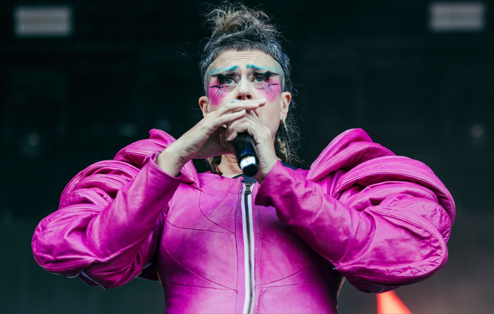 Descubre los detalles sobre el concierto de Peaches y los 130 nuevos artistas que se suman al festival Great Escape 2026.