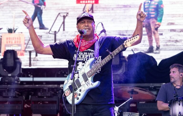 Tom Morello lidera concierto de protesta.