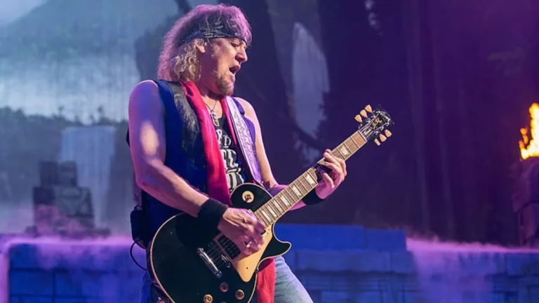 Adrian Smith revela detalles sobre el nuevo documental de Iron Maiden