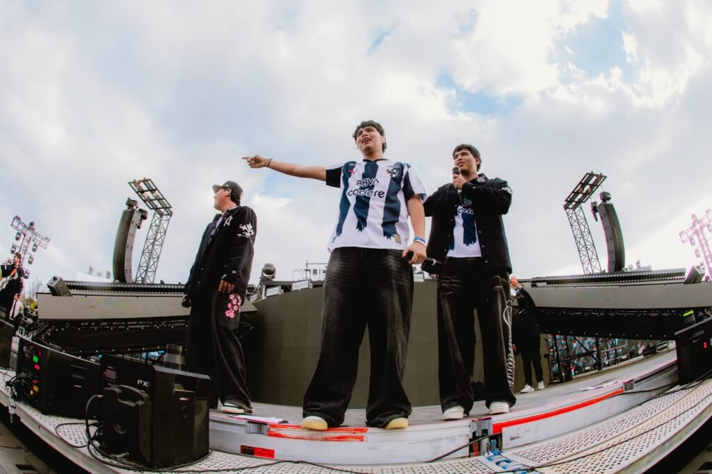 Kevis y Mayky en tecate pal norte 2026