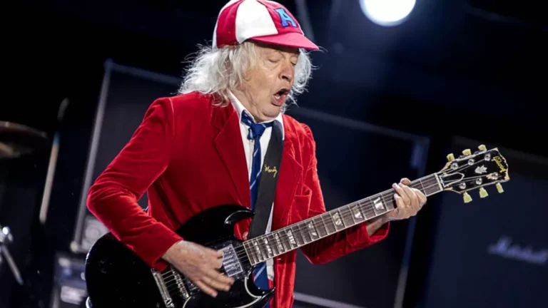 AC/DC vuelve a Chile y deslumbra con su potente regreso