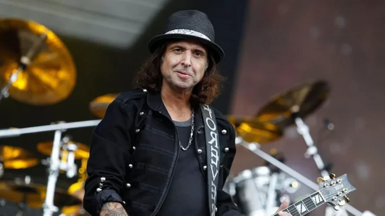 La comunidad del metal rinde homenaje a Phil Campbell de Motörhead