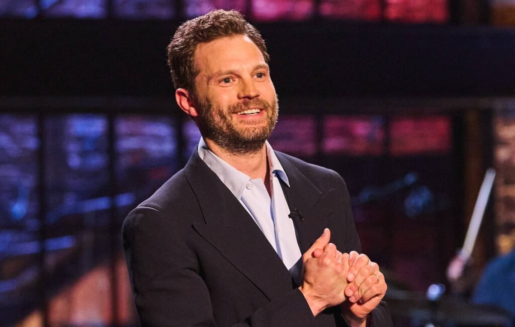 Descubre cómo Jamie Dornan interpretará a Aragorn en el nuevo filme de El Señor de los Anillos que se estrenará en 2027.