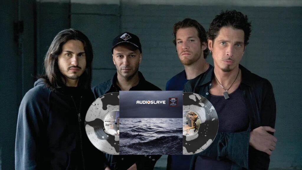 El clásico álbum 'Out of Exile' de Audioslave regresa con una esperada reedición en vinilo, incluyendo una edición limitada con el primer vinilo líquido de la historia.