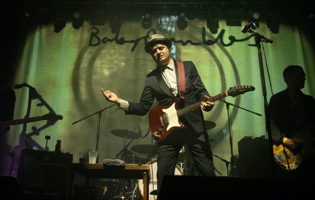 Babyshambles confirma su único show en el Reino Unido para 2026. Descubre los detalles y asegura tu entrada.
