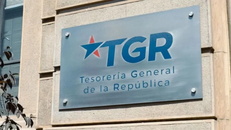 Embargos en deudores CAE: más de $5 millones en juego