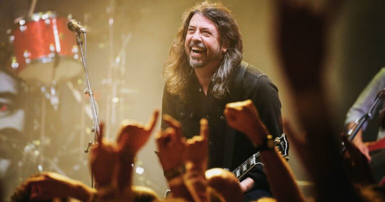 Foo Fighters sorprenden con conciertos íntimos en Nueva York y Nueva Jersey