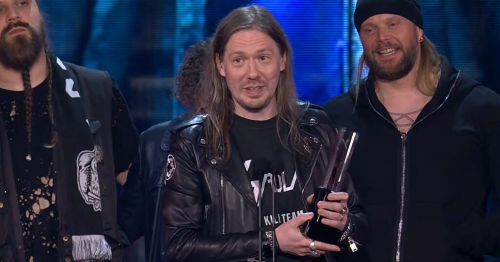 La banda Ghost se lleva el premio de Hard Rock/Metal en los Grammis suecos, destacando su éxito con Skeletá.