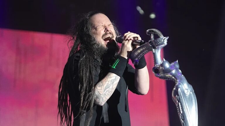 Korn continúa su renacimiento artístico con Reward the Scars