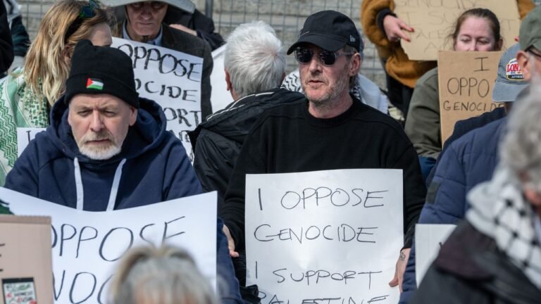 Robert Del Naja de Massive Attack Arrestado en Protesta por Palestina