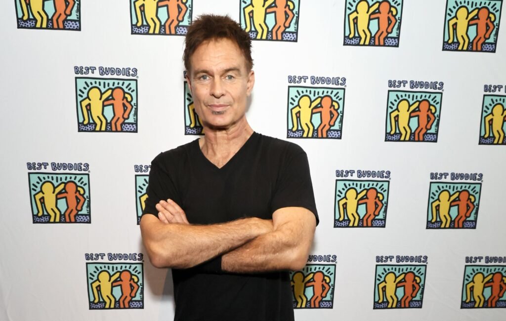 La triste noticia del fallecimiento de Patrick Muldoon a los 57 años conmueve a los fans de la cultura pop.