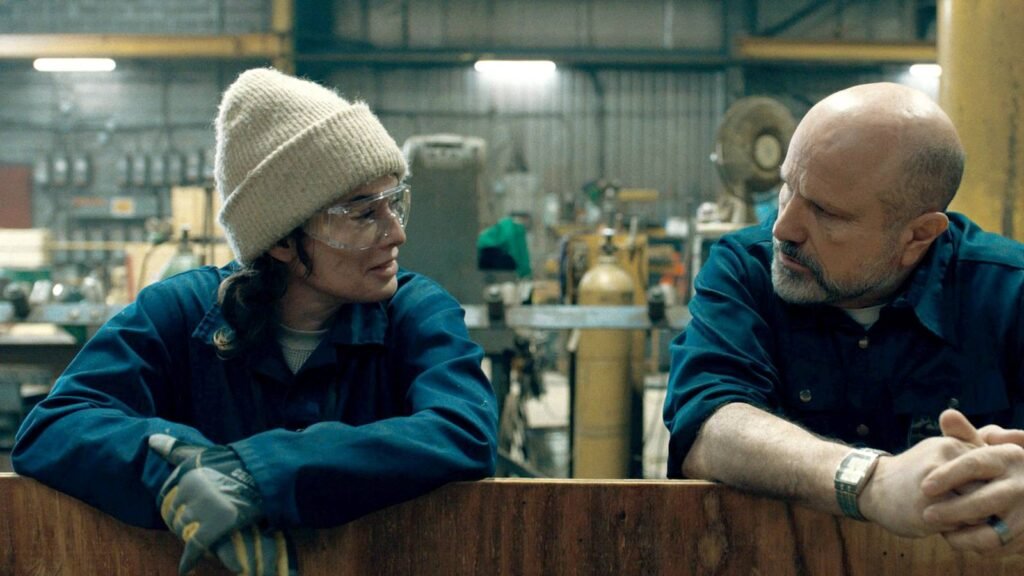 La actriz Lena Headey muestra su desesperación en el nuevo thriller Ballistic, un retrato intenso de búsqueda de justicia.