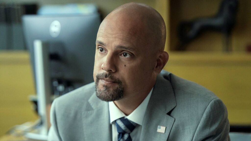 Descubre cómo Ethan Embry y Matthew Lillard transforman la serie Cross en un nuevo éxito del crimen.