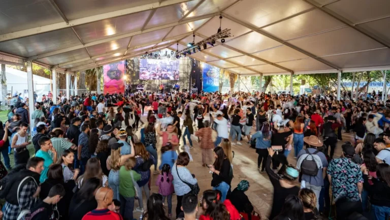 Fonda masiva del Club Hípico anticipa las Fiestas Patrias 2024