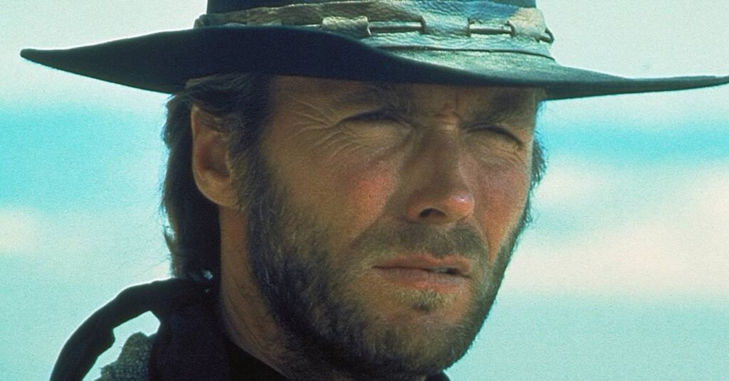 Descubre cómo High Plains Drifter redefinió la trayectoria cinematográfica de Clint Eastwood en el género del western.