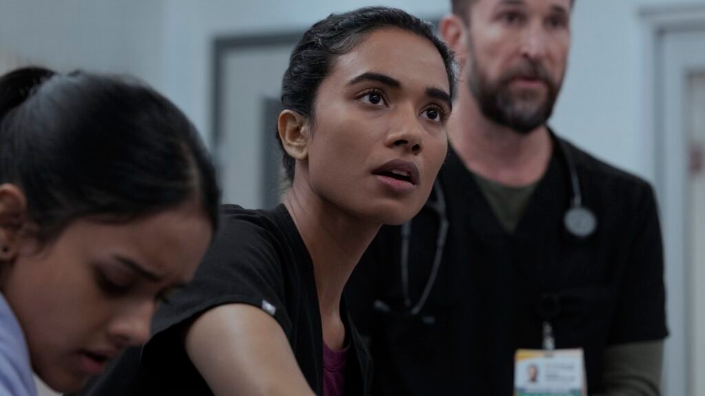 La salida de Supriya Ganesh de The Pitt estaba planeada. Noah Wyle y R. Scott Gemmill lo confirman.