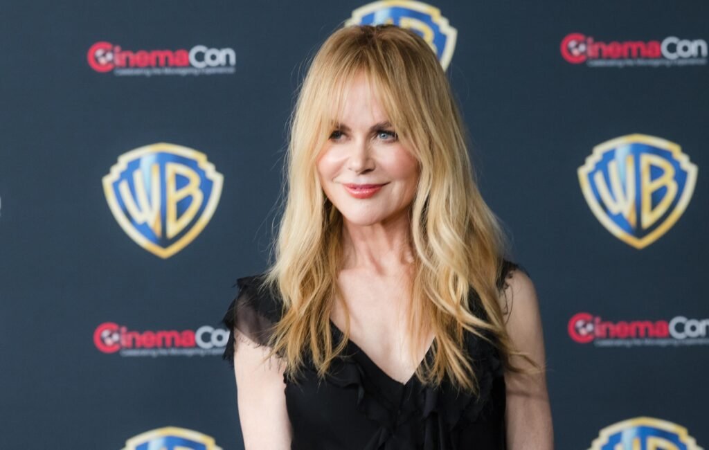 Nicole Kidman revela su deseo de explorar la condición humana convirtiéndose en doula de la muerte, una guía de vida y muerte.