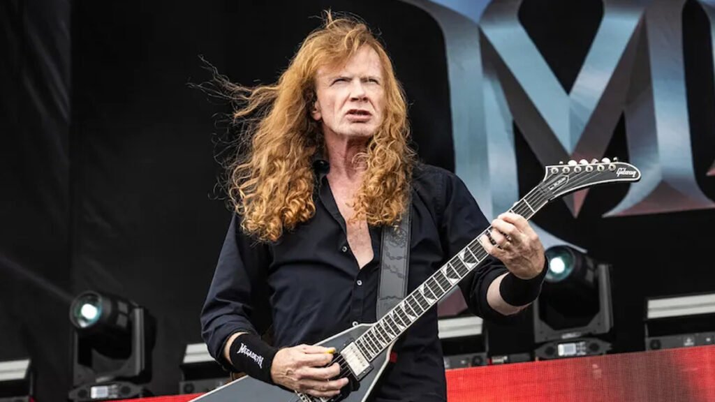 Megadeth sorprende a sus fanáticos al interpretar Ride the Lightning de Metallica por primera vez en Bogotá.