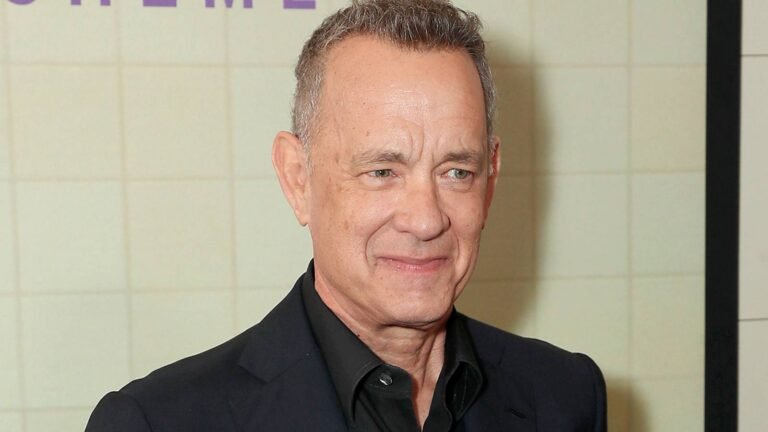 El thriller de Tom Hanks sobre la Segunda Guerra Mundial arrasa en streaming