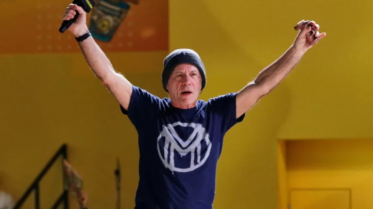 Bruce Dickinson lanza un nuevo sencillo que revive un clásico inolvidable