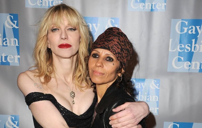 Linda Perry revela por qué Billy Corgan dejó el estudio con Courtney Love