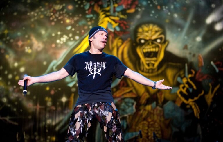 KISS, Metallica y Public Enemy rinden homenaje a Eddie de Iron Maiden
