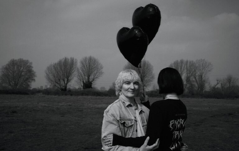 Planningtorock y Romy lanzan versión emocionante de The One