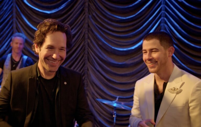 Paul Rudd y Nick Jonas protagonizan la comedia Power Ballad