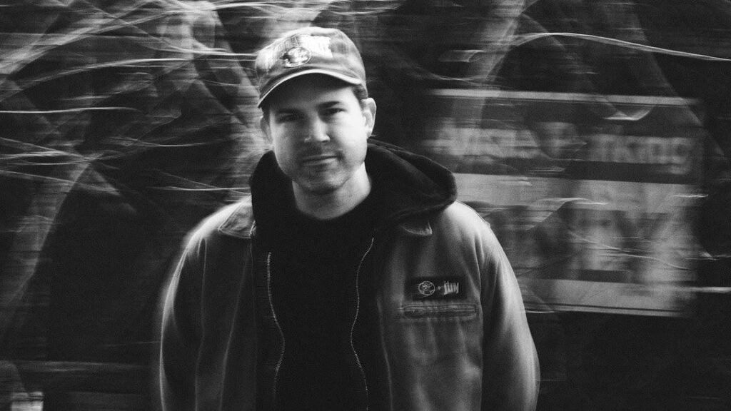 Wild Pink lanza nuevo álbum en agosto con la colaboración de MJ Lenderman y Hand Habits. Descubre más aquí.