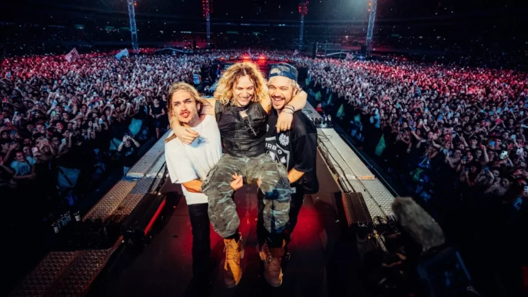 Airbag regresa a Chile tras agotar cinco estadios en Argentina
