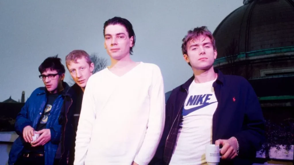 Recordamos el sencillo Charmless Man de Blur, que marcó un antes y un después en el britpop hace 30 años.