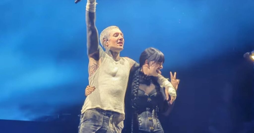 MAPHRA y Bring Me The Horizon se unieron en una memorable actuación de Doomed. Descubre todos los detalles de este evento.
