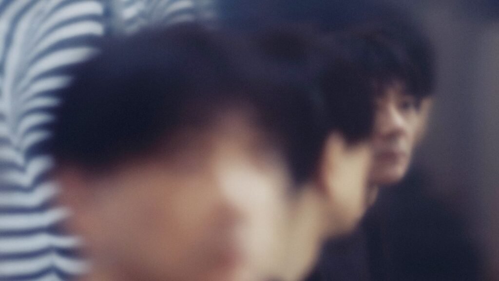 El artista japonés Cornelius lanza Refractions, su nuevo álbum en colaboración con Sean Ono Lennon, y anuncia gira internacional.