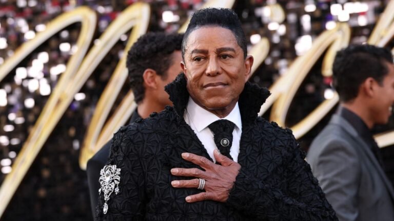 Jermaine Jackson condenado a pagar 6.5 millones por caso de violación de 1988
