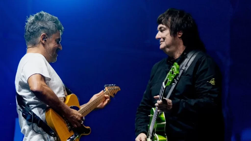 Los Tres sorprendieron a Ángel Parra con una memorable fiesta de cumpleaños en su regreso a Concepción, celebrando su nuevo álbum.