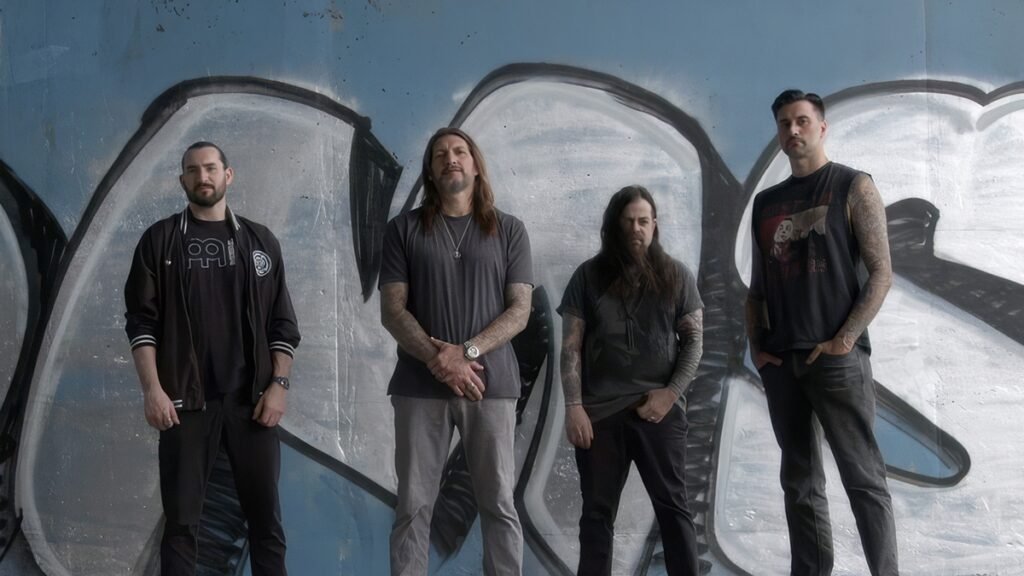 La banda Madball presenta su nuevo sencillo Rebel Kids y su esperado álbum Not Your Kingdom, que saldrá pronto.