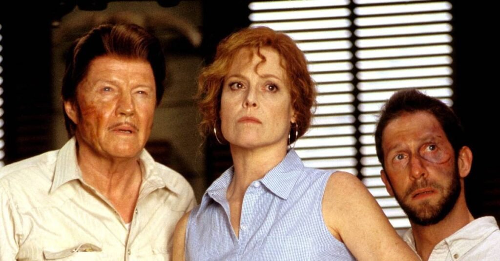 La película clásica de aventuras Holes con Sigourney Weaver se estrenará en Paramount+ en mayo de 2026.