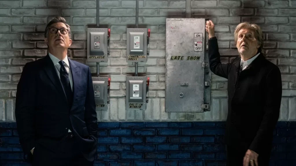 El icónico Paul McCartney ilumina el adiós de Stephen Colbert en The Late Show, un momento memorable para la televisión.