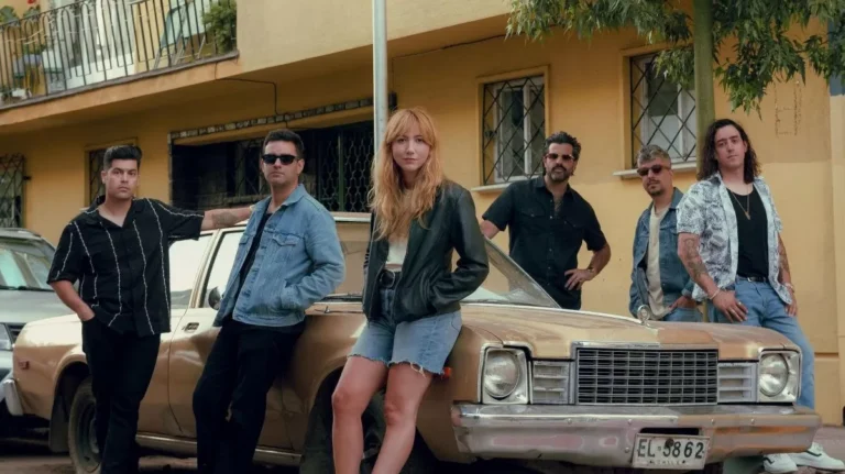 Delfina Campos presenta Toca y Muerde junto a We Are The Grand