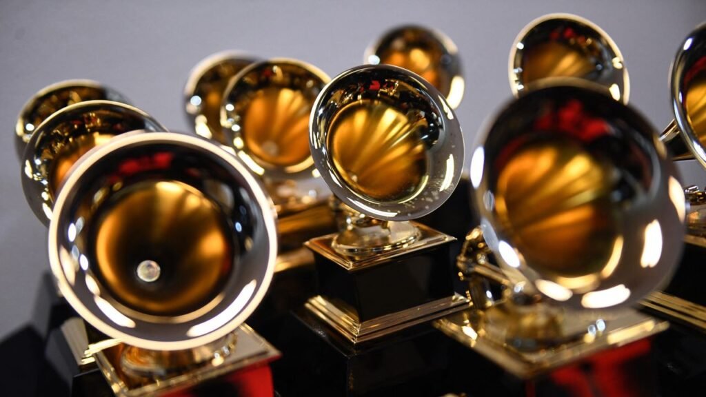 La nueva regla de los Grammys permite más postulaciones para Mejor Nuevo Artista, generando confusión en la industria.