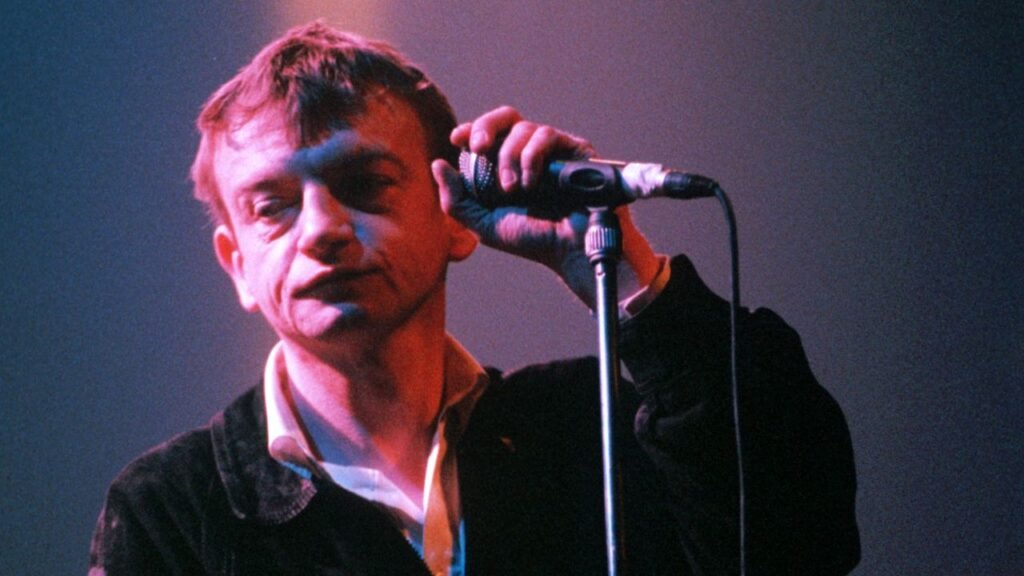 The Fall lanzará su álbum póstumo titulado Post-Script. Descubre los detalles de esta esperada colección de música.