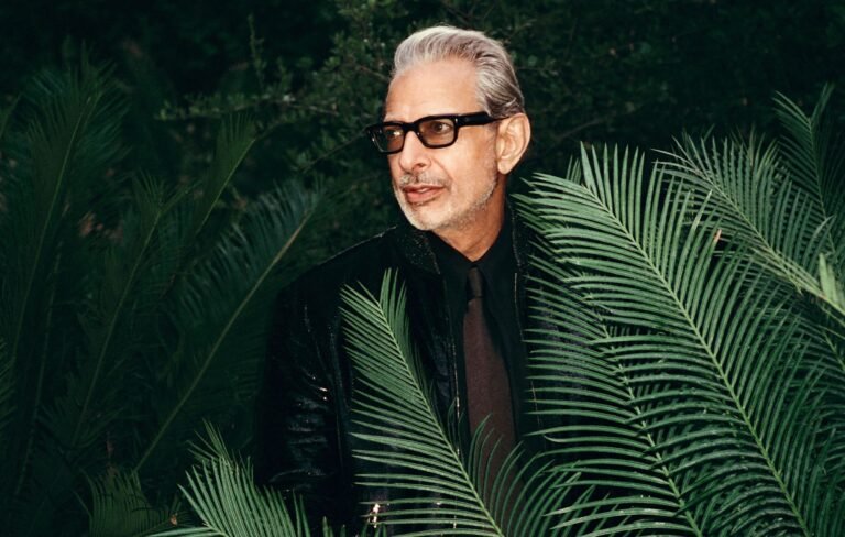 Jeff Goldblum comparte su experiencia jazzística con Ariana Grande y Cynthia Erivo
