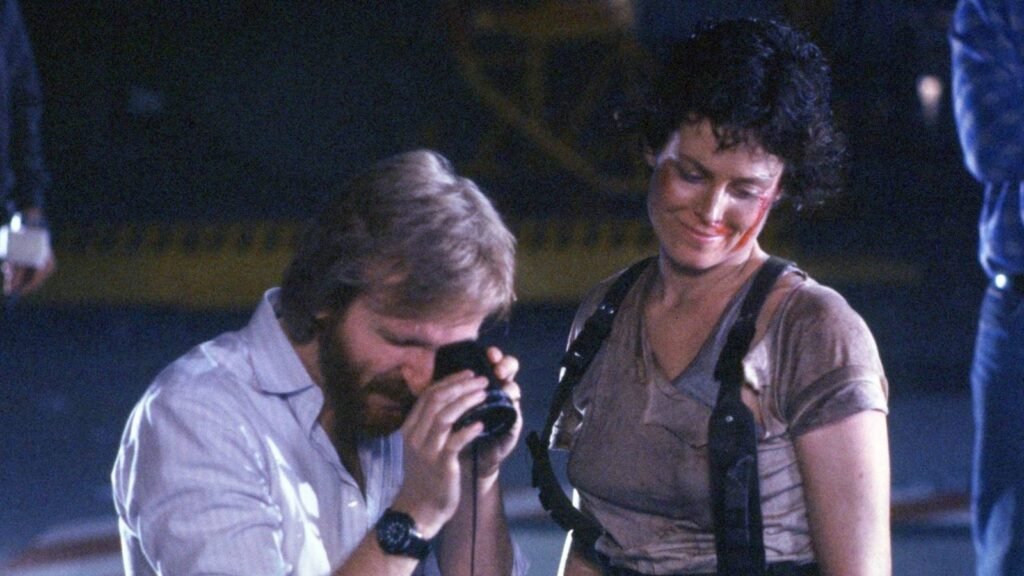 Los actores de 'Aliens' comentan cómo la tecnología visionaria de Cameron fue adoptada por el ejército de EE.UU.